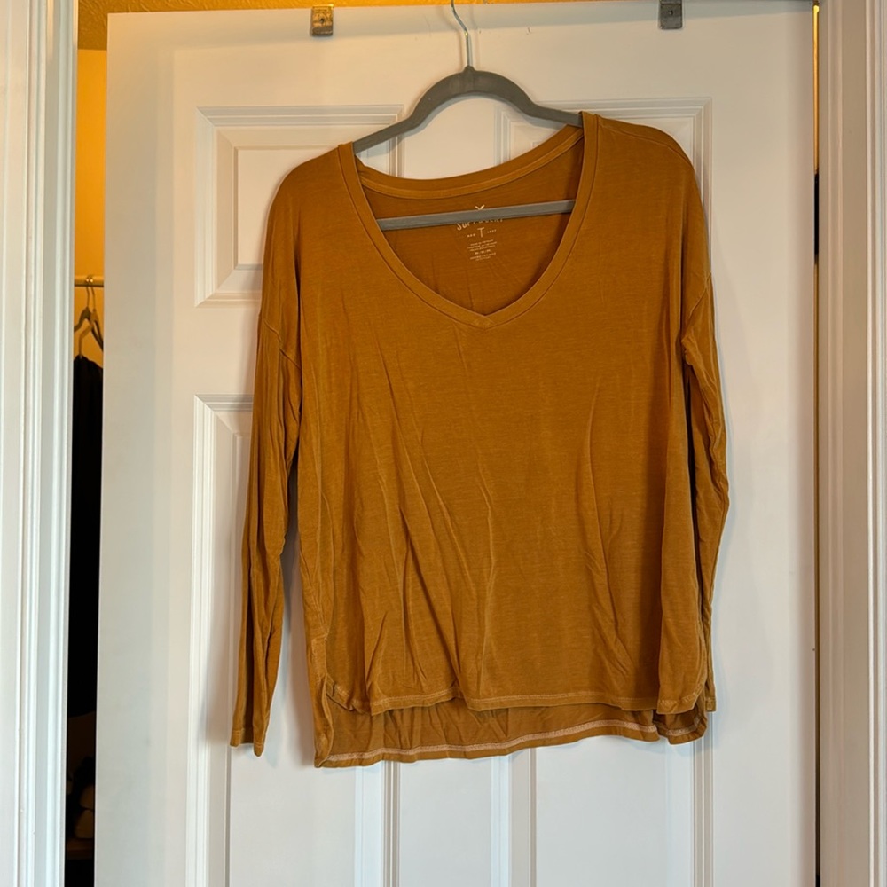 American Eagle Soft and Sexy Long Sleeve